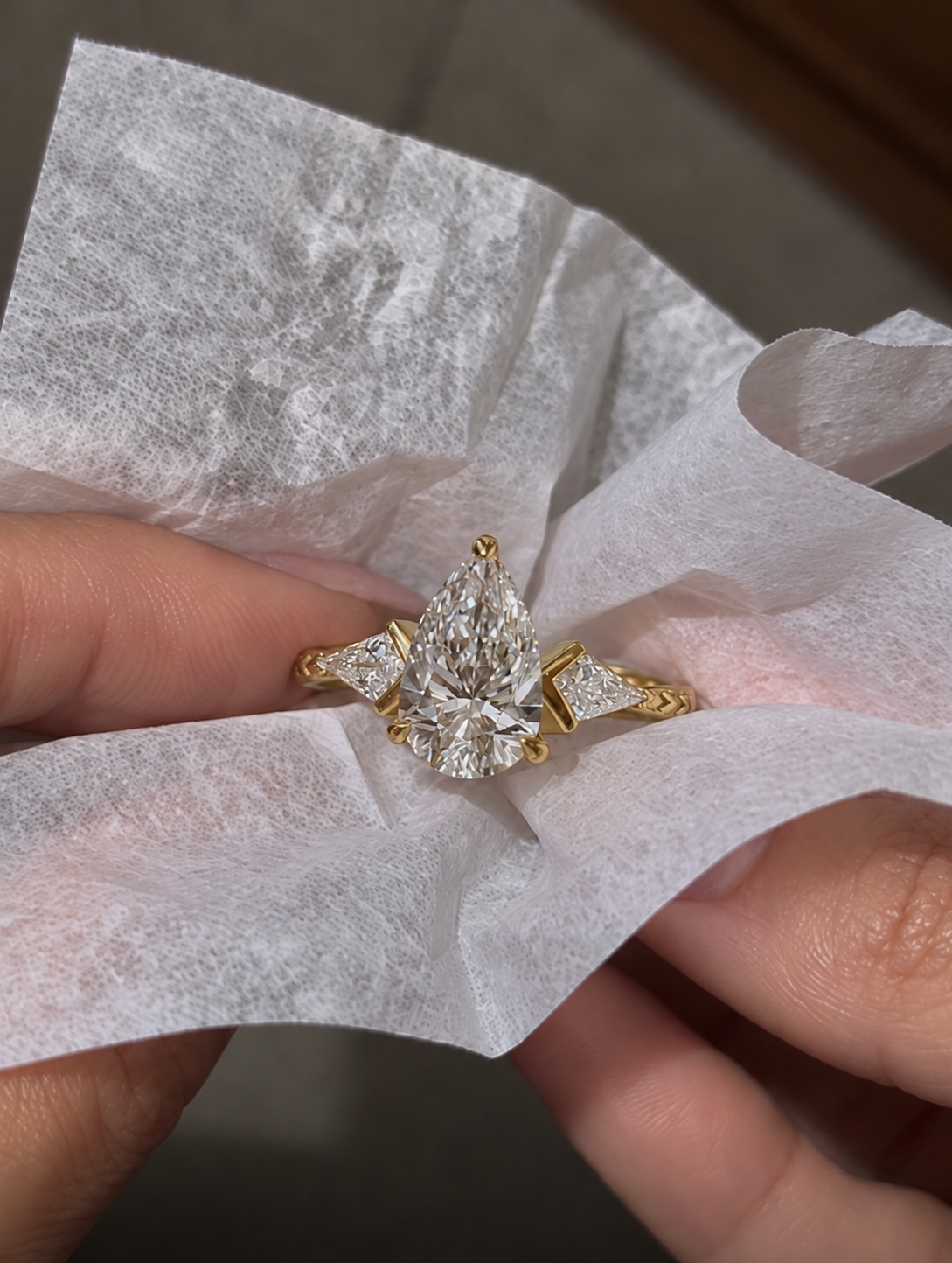 Pear Lab Grown Diamond Engagement Ring Three Stone Kite Side 14K Yellow Gold IGI Certified